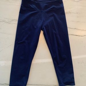 Fabletics crop leggings